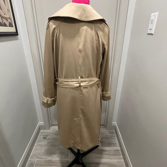 Spiegel trench coat - Picture 9 of 12